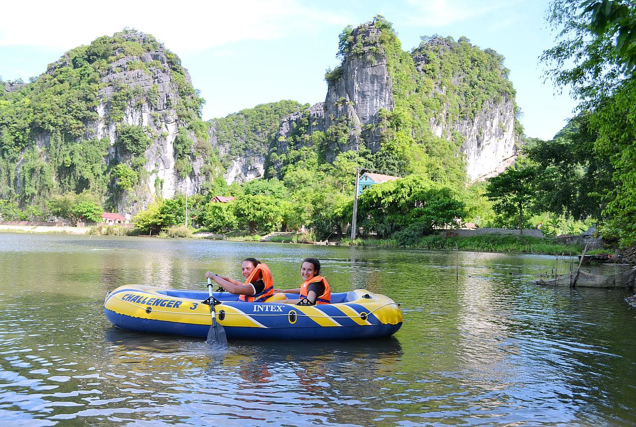 Tam Coc Lakeside Homestay นิญบิ่ญ ภายนอก รูปภาพ